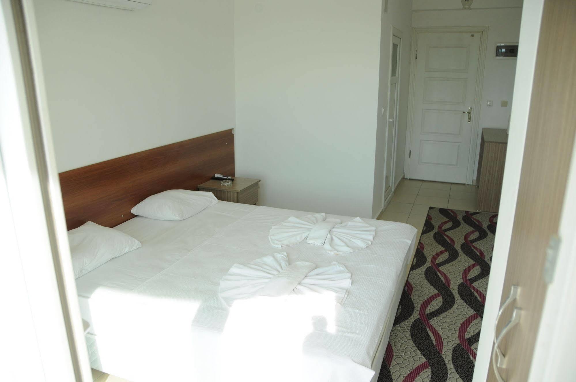 Demirci Hotel Antalya Exterior photo